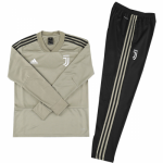 Youth Juventus 2018/19 gray Traiining Kit