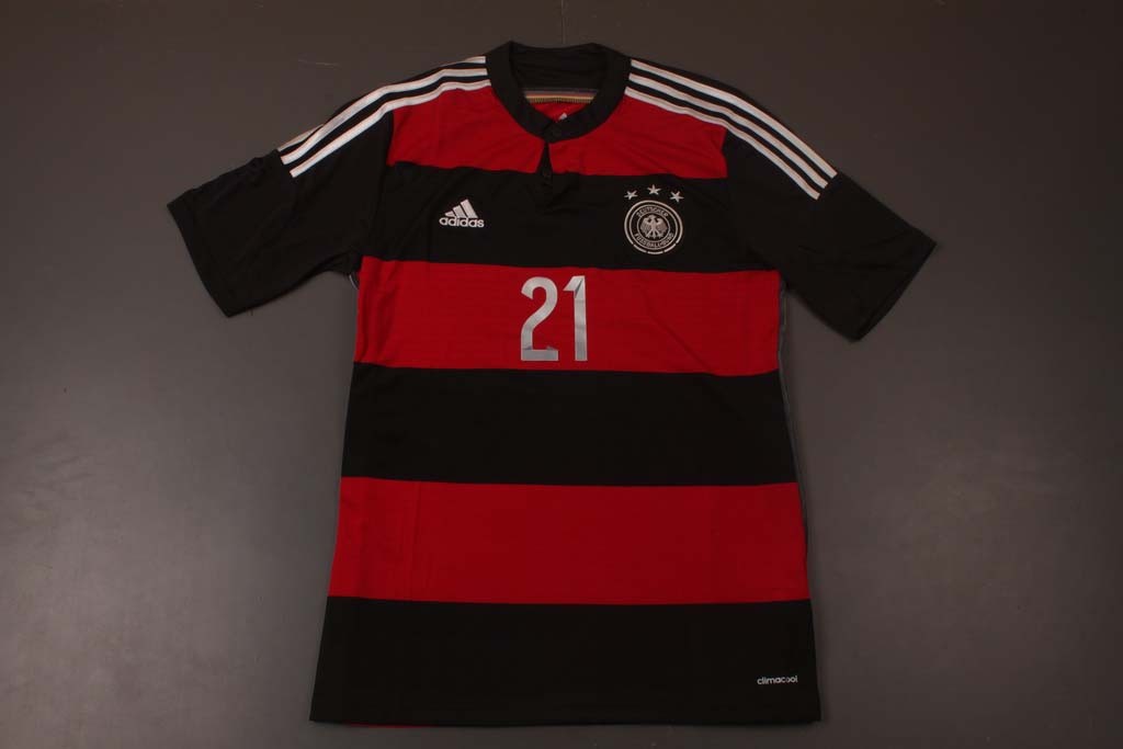 14-15 Germany Away REUS #21 Soccer Jersey - Click Image to Close