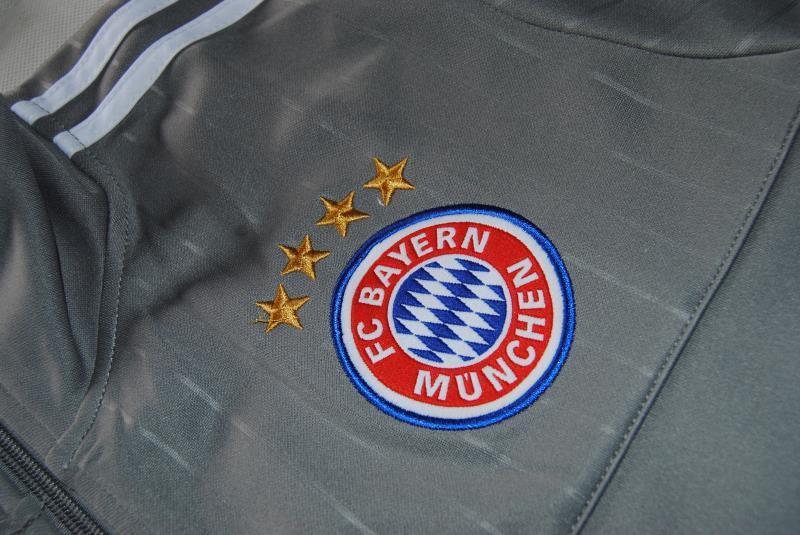 Bayern Munich 2015-16 Grey Soccer Jacket - Click Image to Close