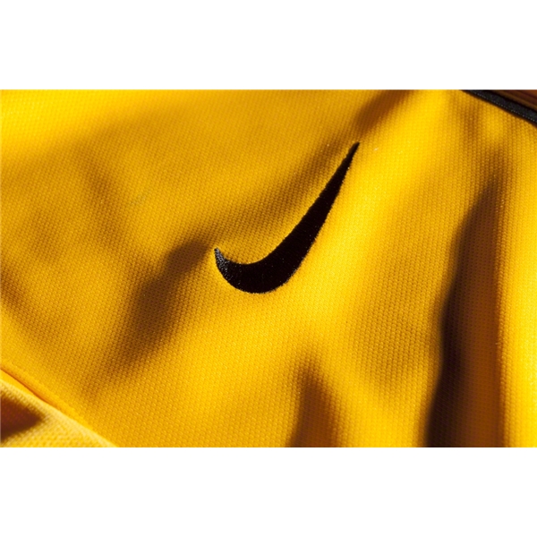 13-14 Juventus Away Yellow Jersey Kit(Shirt+Shorts) - Click Image to Close
