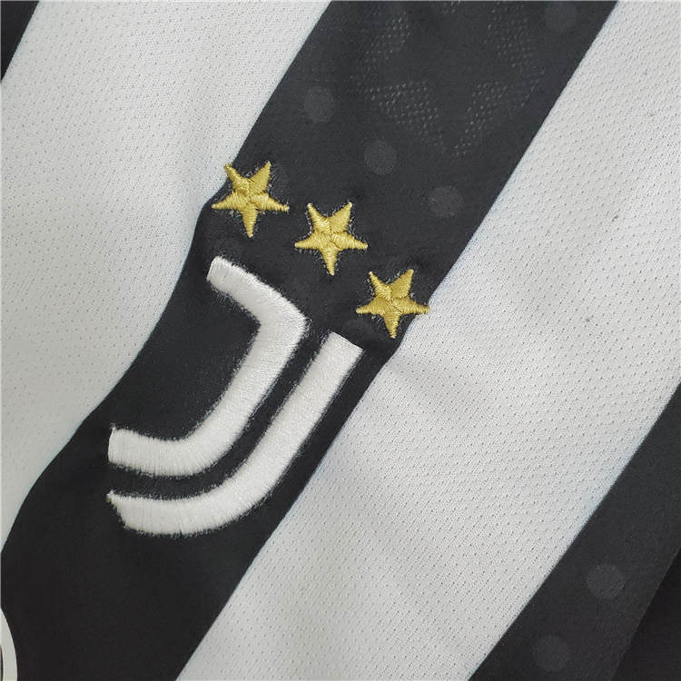 Kids Juventus 21-22 Home White&Black Football Kit Soccer Kit (Jersey+Shorts) - Click Image to Close