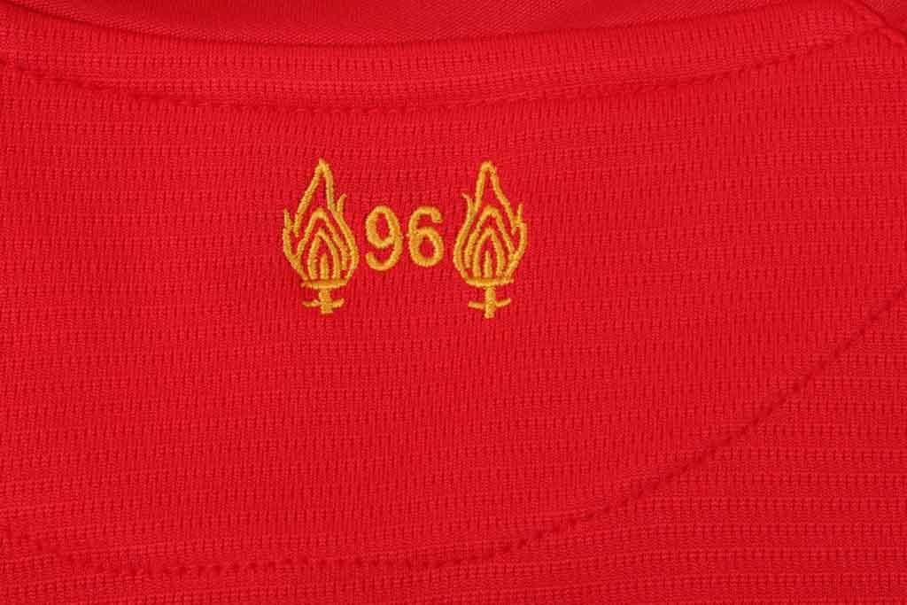 13-14 Liverpool Home Red Soccer Jersey Shirt - Click Image to Close