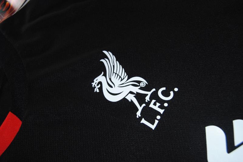 Liverpool 15-16 Goalkeeper Soccer Jersey Black - Click Image to Close