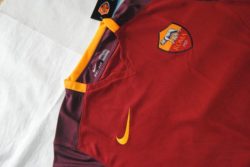 Roma 2015-16 Home LS Soccer Jersey - Click Image to Close