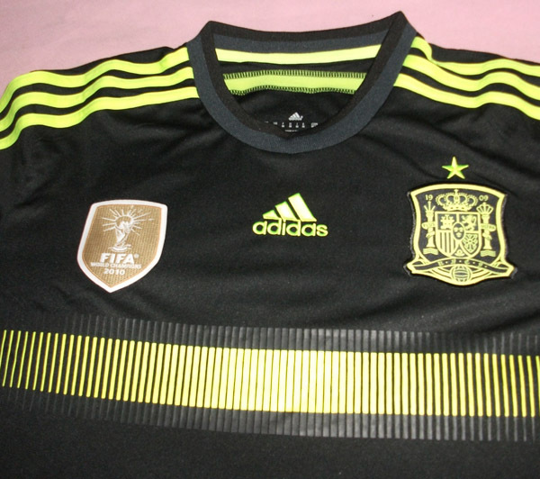 2014 FIFA World Cup Spain Away Long Sleeve Soccer Jersey - Click Image to Close